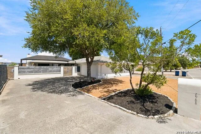 2988 COLLEEN DR Canyon Lake, TX 78133