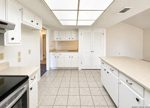 5031 Sierra Madre San Antonio, TX 78233