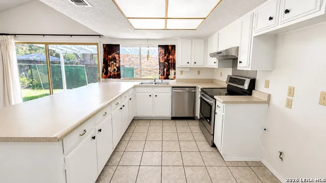 5031 Sierra Madre San Antonio, TX 78233