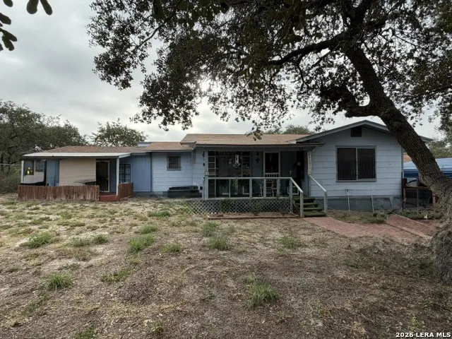 16472 STATE HIGHWAY 16 Poteet, TX 78065
