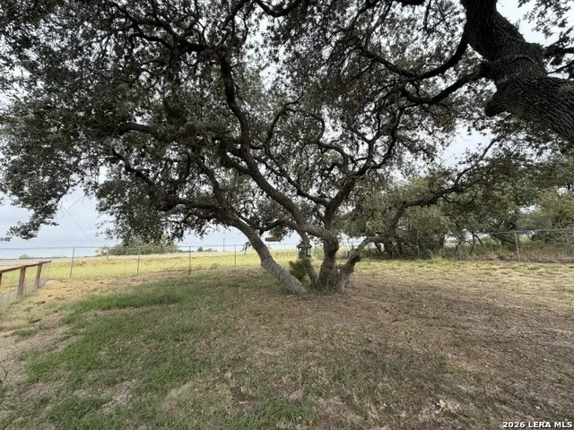 16472 STATE HIGHWAY 16 Poteet, TX 78065