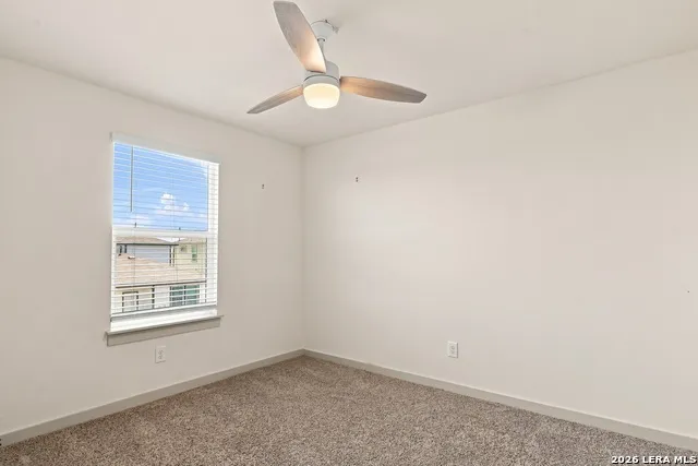 1315 PLYMOUTH RD San Marcos, TX 78666