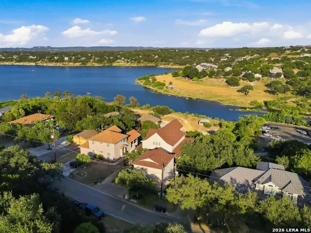 1745 W LAKESIDE DR Canyon Lake, TX 78133