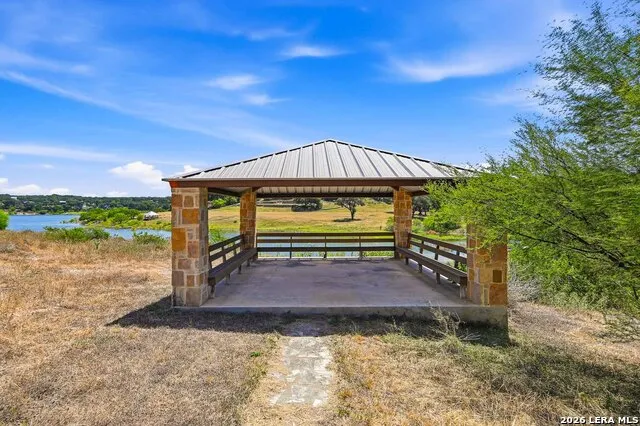 1745 W LAKESIDE DR Canyon Lake, TX 78133