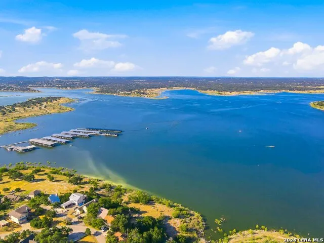 1745 W LAKESIDE DR Canyon Lake, TX 78133