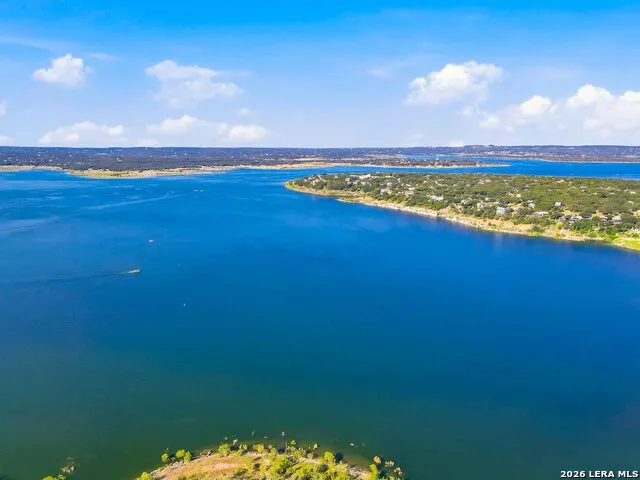 1745 W LAKESIDE DR Canyon Lake, TX 78133
