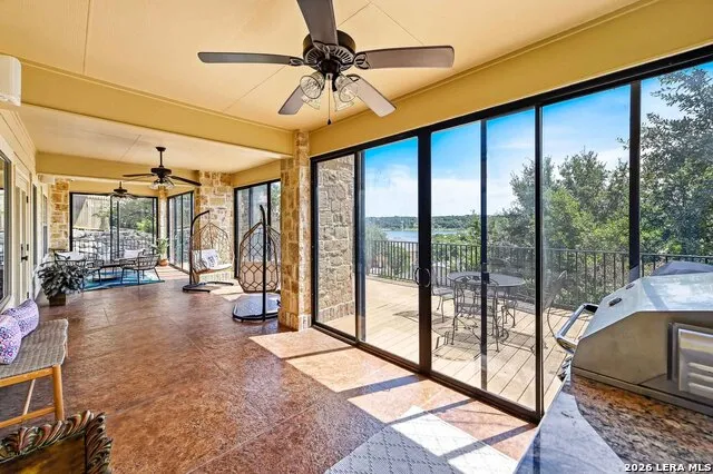 1745 W LAKESIDE DR Canyon Lake, TX 78133
