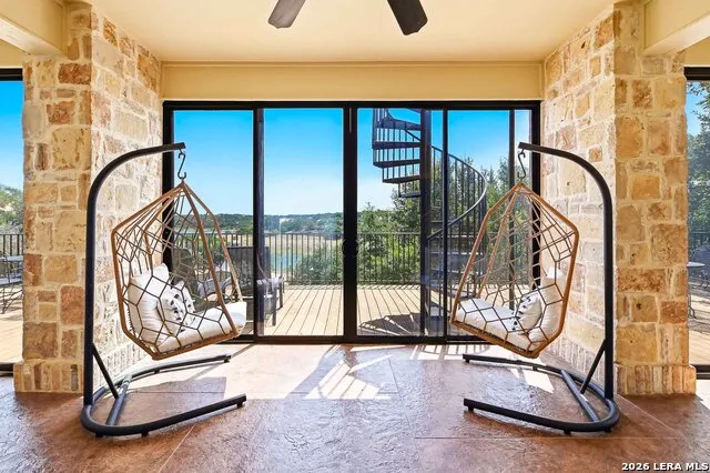 1745 W LAKESIDE DR Canyon Lake, TX 78133