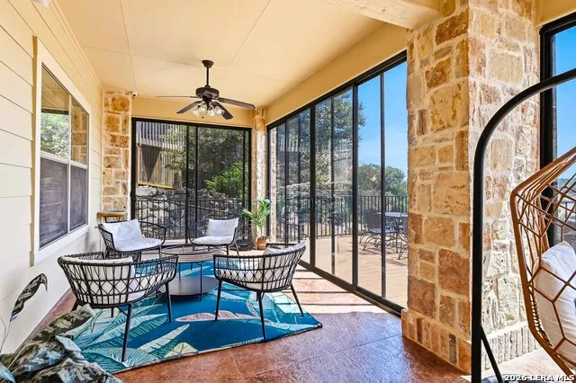 1745 W LAKESIDE DR Canyon Lake, TX 78133