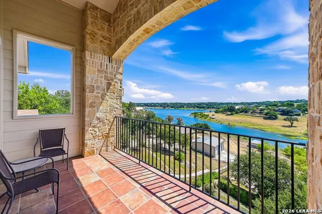 1745 W LAKESIDE DR Canyon Lake, TX 78133