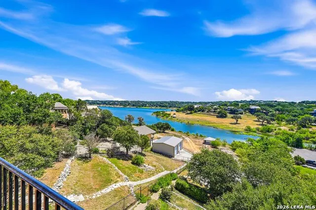 1745 W LAKESIDE DR Canyon Lake, TX 78133