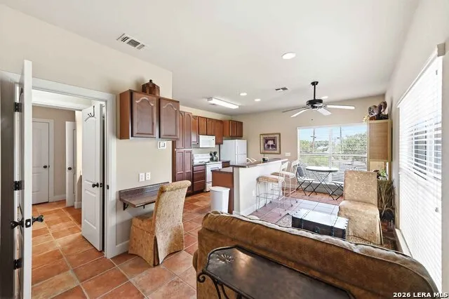 1745 W LAKESIDE DR Canyon Lake, TX 78133