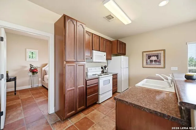 1745 W LAKESIDE DR Canyon Lake, TX 78133