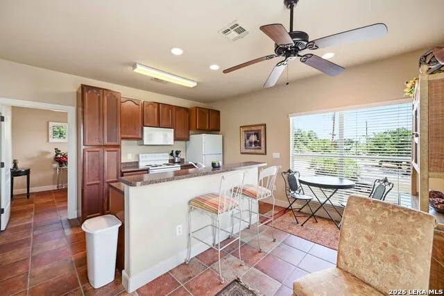 1745 W LAKESIDE DR Canyon Lake, TX 78133