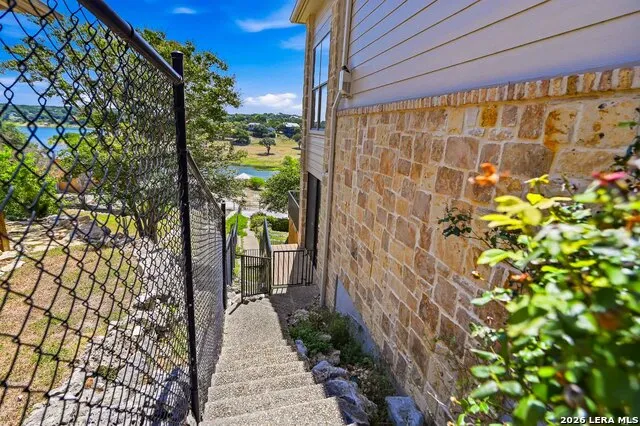 1745 W LAKESIDE DR Canyon Lake, TX 78133