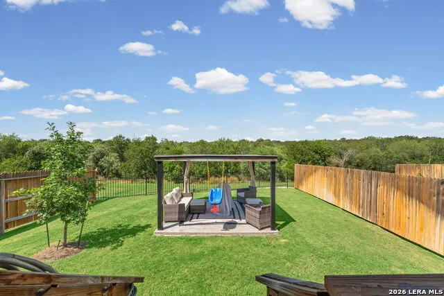 233 LEGENDARY TRAIL LOOP Floresville, TX 78114
