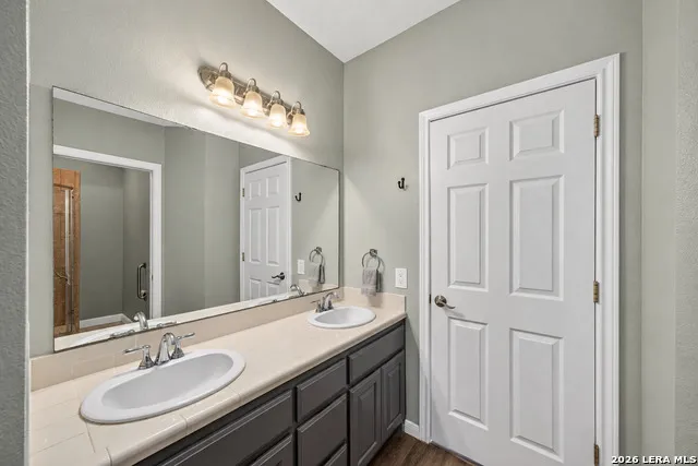 30870 Bridlegate Bulverde, TX 78163