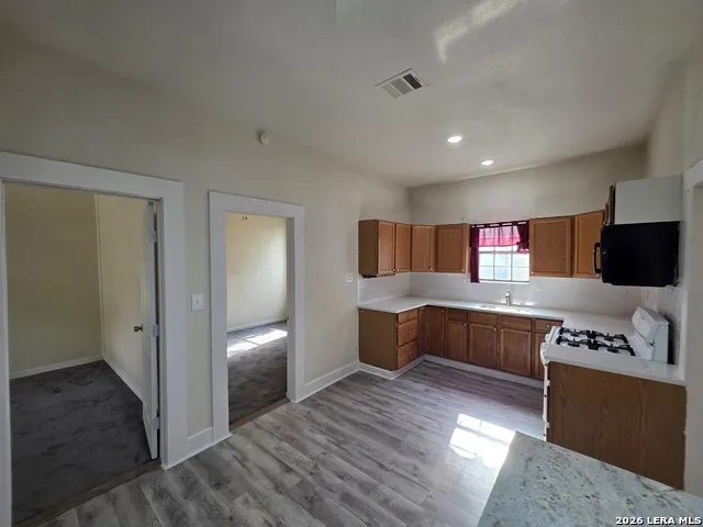 116 Hess San Antonio, TX 78212