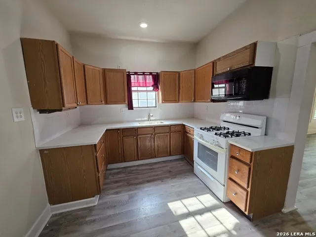116 Hess San Antonio, TX 78212