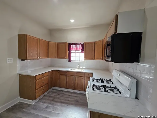 116 Hess San Antonio, TX 78212