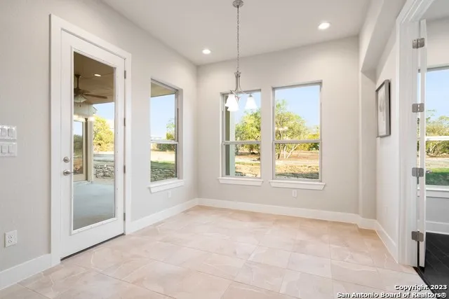 797 LILLY BLF Castroville, TX 78009