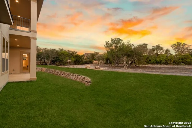 797 LILLY BLF Castroville, TX 78009