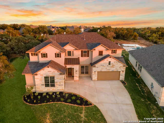 797 LILLY BLF Castroville, TX 78009