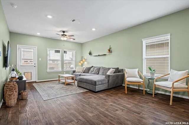 2972 PANTHER SPG New Braunfels, TX 78130