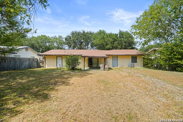5102 Village Row San Antonio, TX 78218