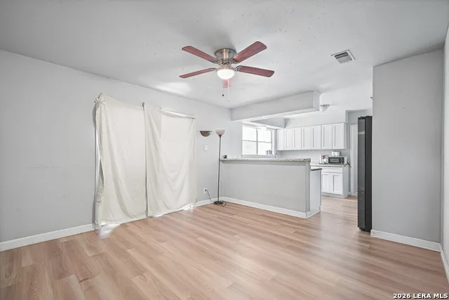 5102 Village Row San Antonio, TX 78218