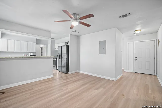 5102 Village Row San Antonio, TX 78218