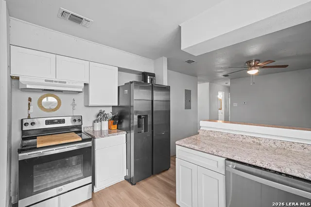 5102 Village Row San Antonio, TX 78218