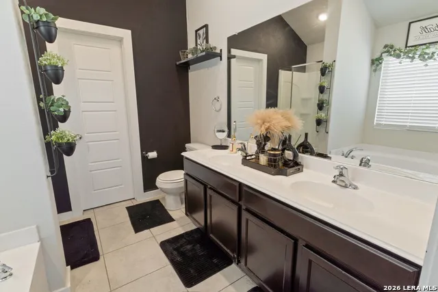 6918 Shiraz Way Converse, TX 78109