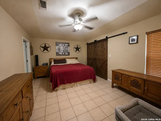 1309 ACORN RD Hondo, TX 78861