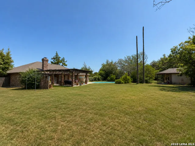 1309 ACORN RD Hondo, TX 78861