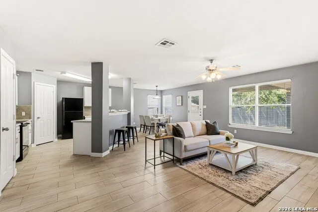 229 Hereford St Cibolo, TX 78108