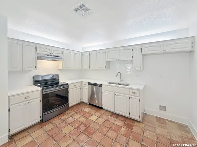 15238 BENT MOSS STREET San Antonio, TX 78232