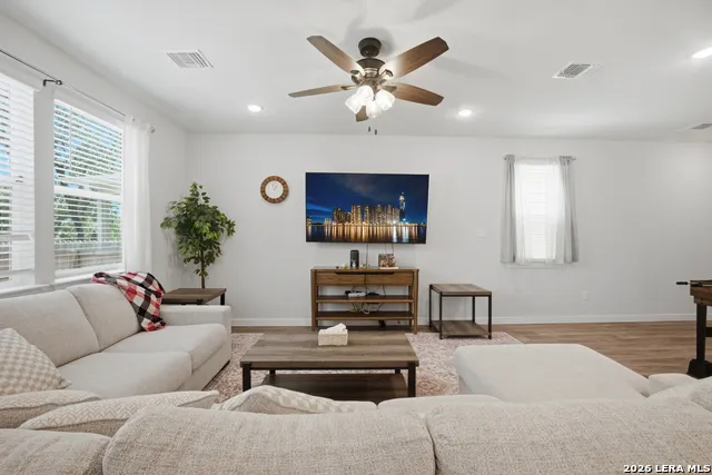 7351 TEAL TRACE San Antonio, TX 78240