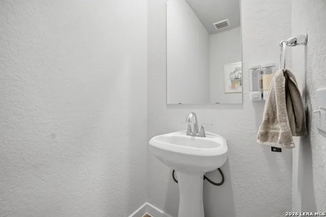 7351 TEAL TRACE San Antonio, TX 78240