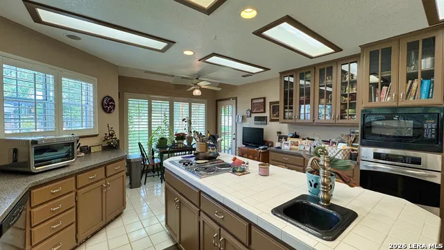 4065 Cypress Creek Road Comfort, TX 78013