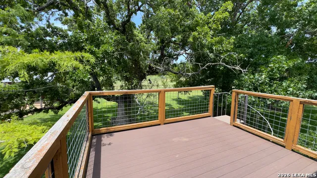 4065 Cypress Creek Road Comfort, TX 78013