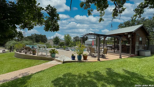 4065 Cypress Creek Road Comfort, TX 78013