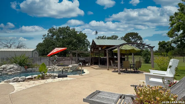 4065 Cypress Creek Road Comfort, TX 78013