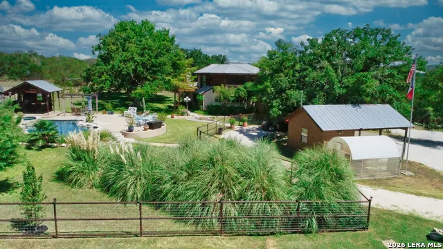 4065 Cypress Creek Road Comfort, TX 78013