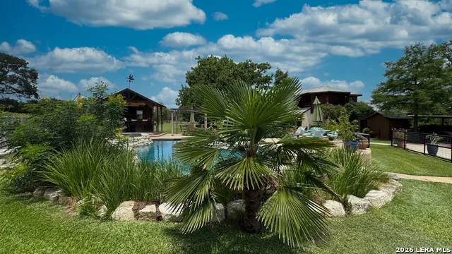 4065 Cypress Creek Road Comfort, TX 78013