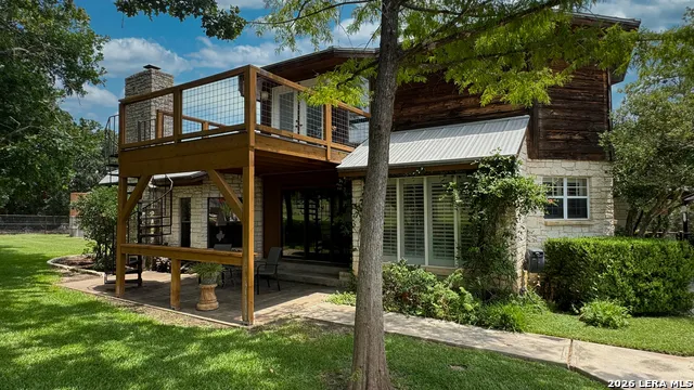 4065 Cypress Creek Road Comfort, TX 78013