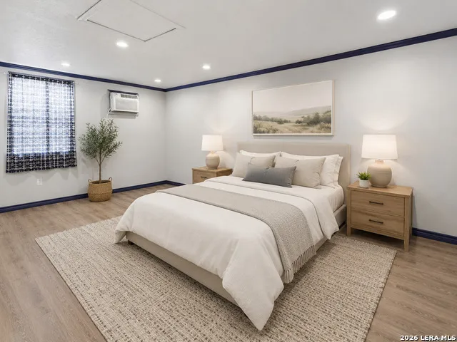 206 Pollydale Ave San Antonio, TX 78223