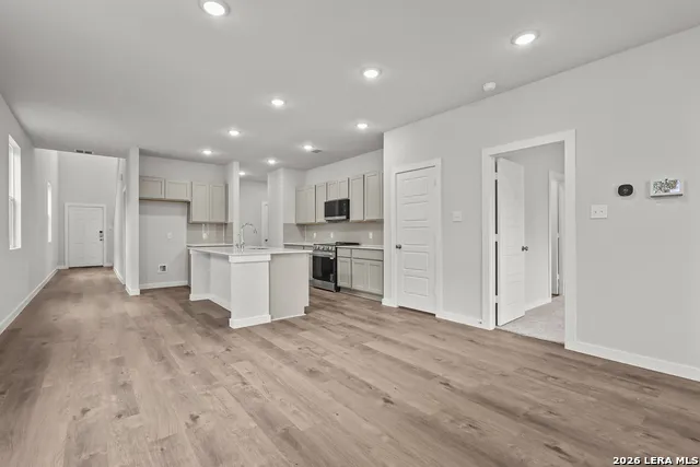 4431 DANFORTH ST New Braunfels, TX 78130