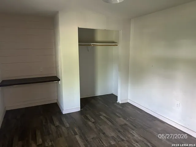 501 E DANIEL ST Uvalde, TX 78801