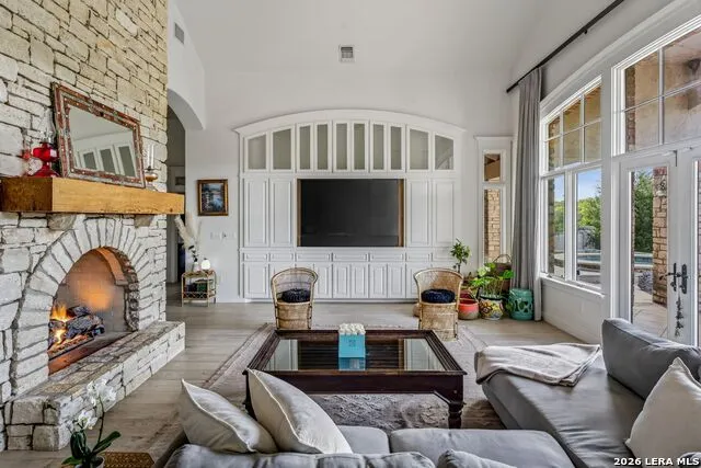 220 Southriver Wimberley, TX 78676